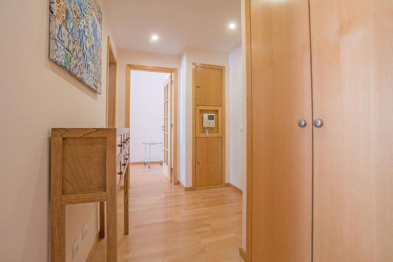 1-Minute Walk To The Metro And 2 To The Supermarket Lissabon Exterior foto